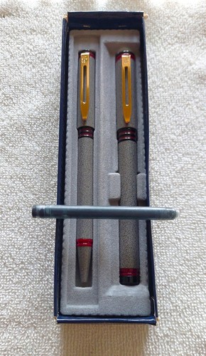Penna stilografica a - e,
